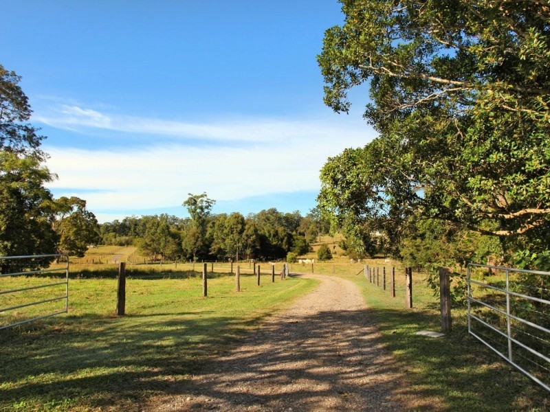 306 Louis Bazzo Drive, Pomona QLD 4568