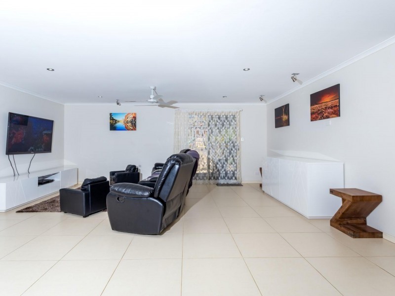 25 Wattle Ave, Bells Bridge QLD 4570