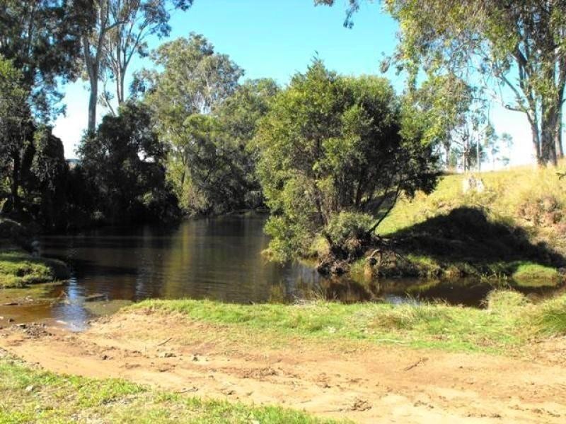 379 Old Coach Road, Biggenden QLD 4621