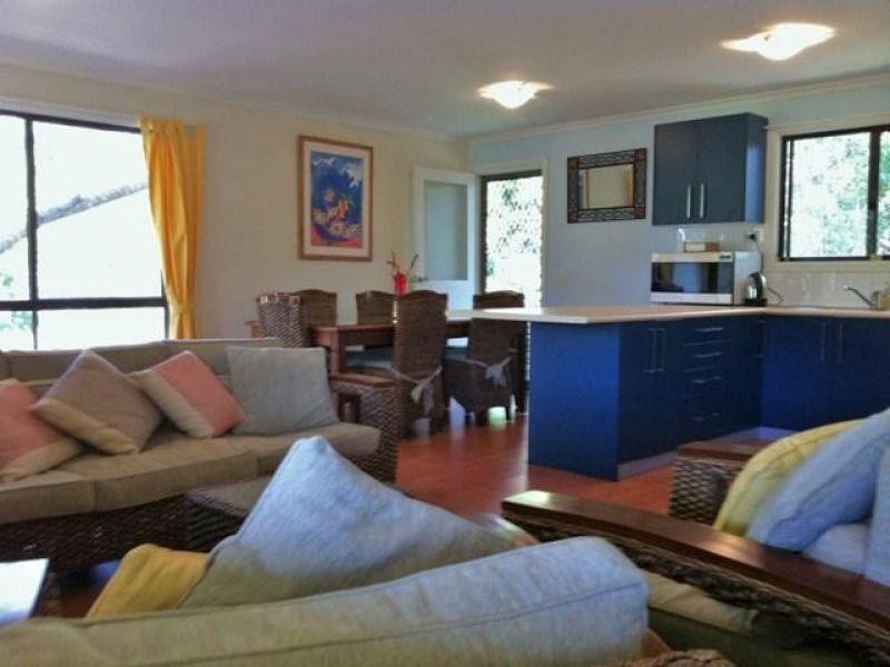 31 Tablelands Road, Cooran QLD 4569