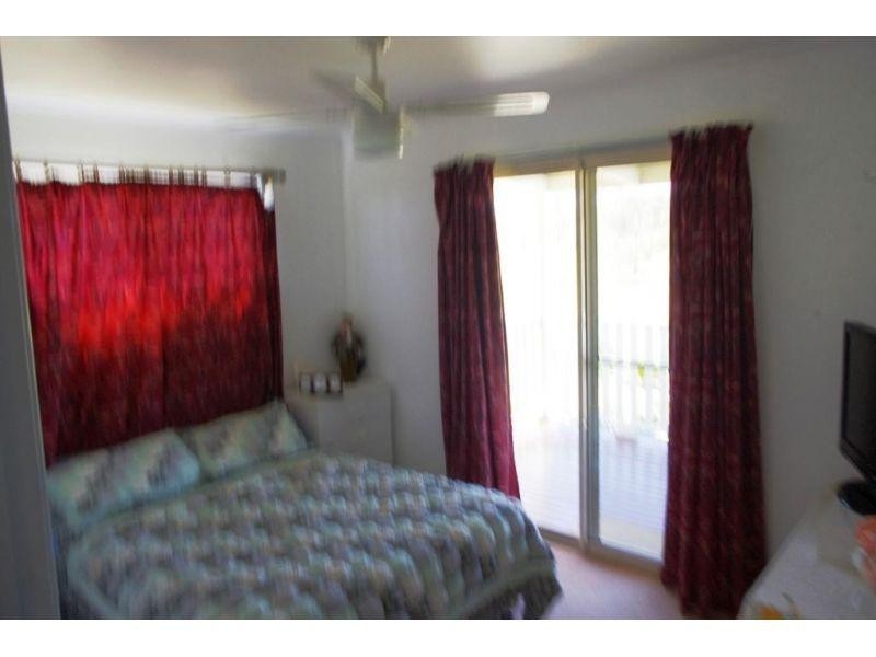 4 Allan Place, Curra QLD 4570