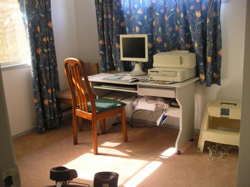 4 Allan Place, Curra QLD 4570