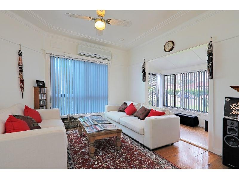 6 Robina Street, Blacktown NSW 2148