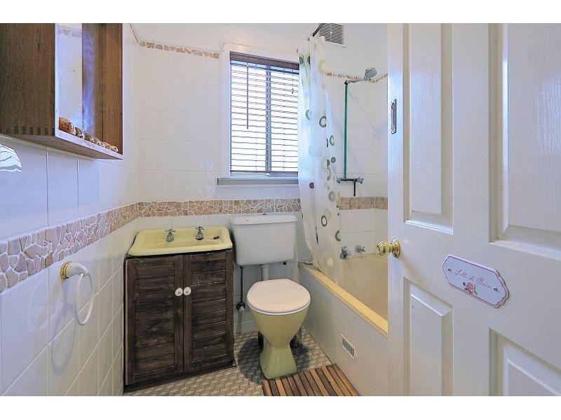 6 Robina Street, Blacktown NSW 2148