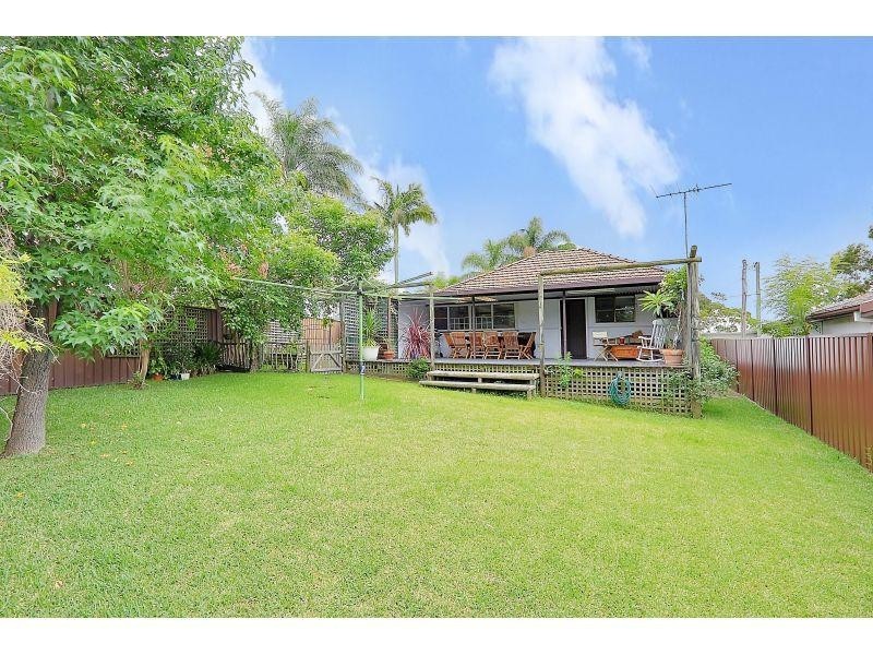 6 Robina Street, Blacktown NSW 2148