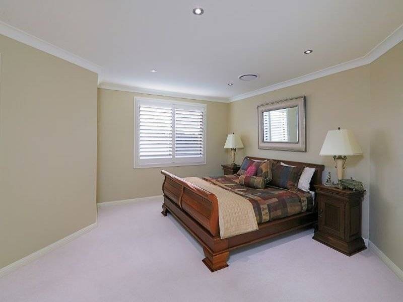 128 Gooraway Drive, Castle Hill NSW 2154