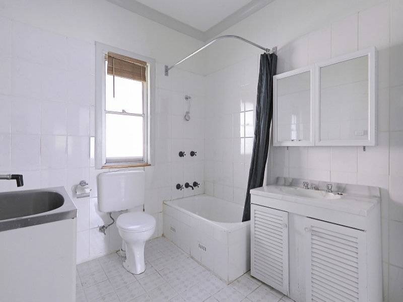 13 Oatlands Street, Wentworthville NSW 2145