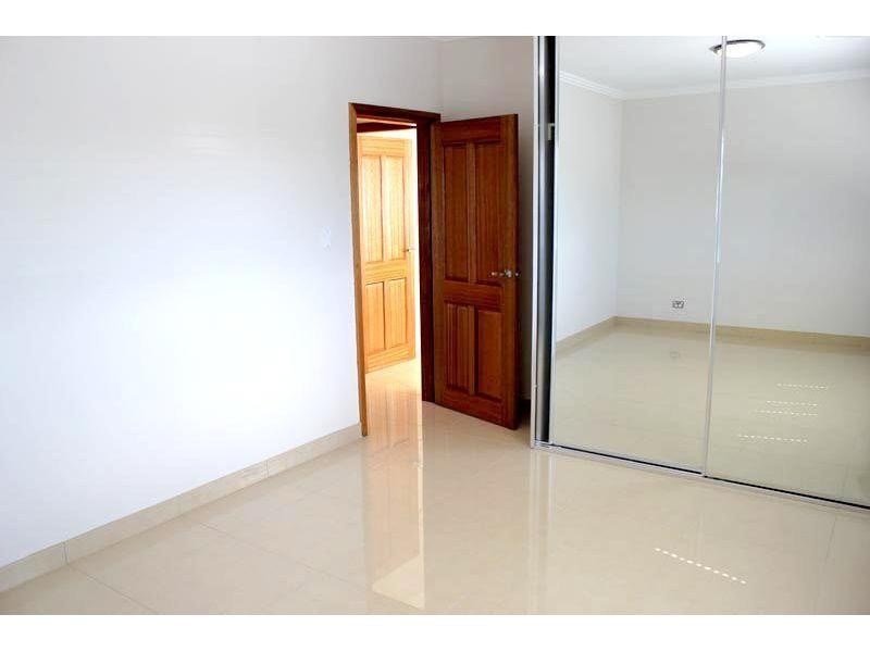 9A Pindari Crescent, South Wentworthville NSW 2145