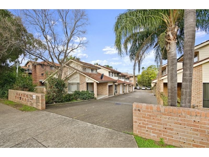 8/158-160 Station Street, Wentworthville NSW 2145