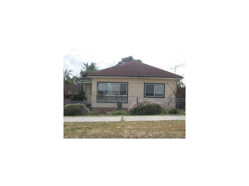 7 Ash Street, Greystanes NSW 2145