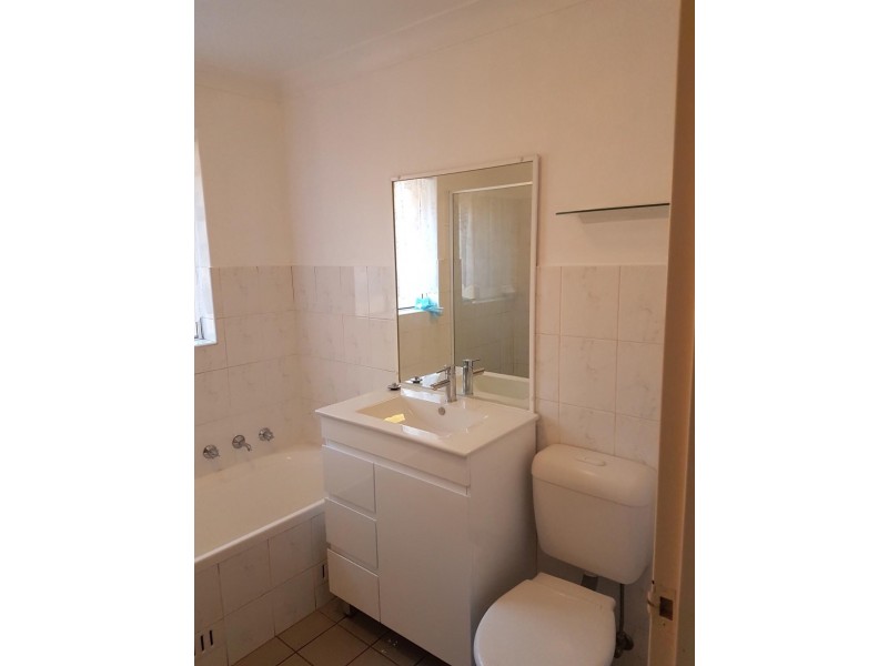 27/108-112 Stapleton Street, Pendle Hill NSW 2145