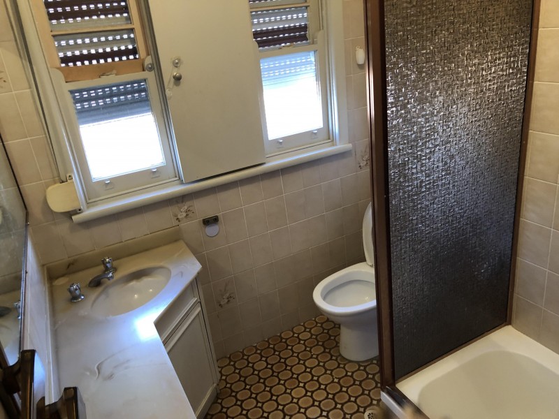 18 Camillo Street, Pendle Hill NSW 2145