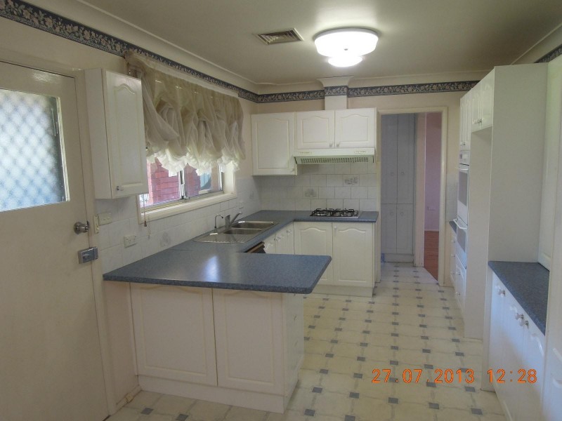 30 Bringelly Avenue, Pendle Hill NSW 2145