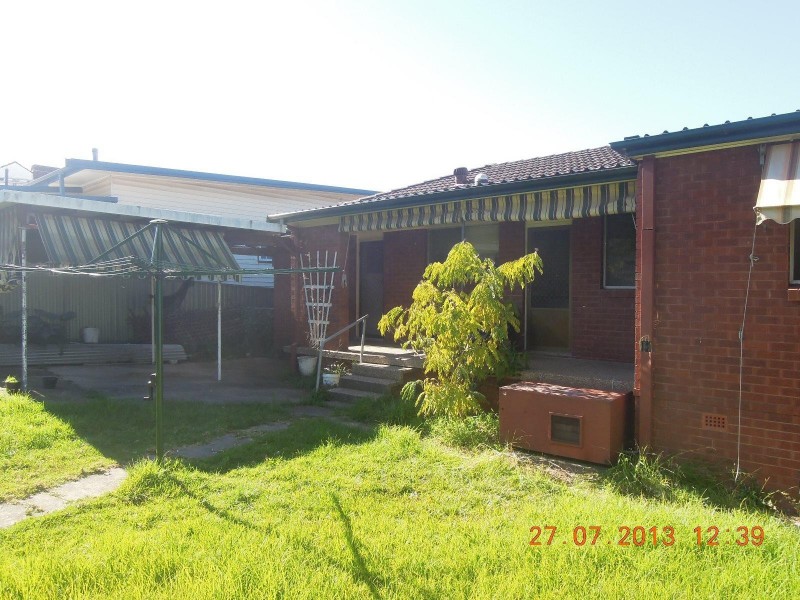 30 Bringelly Avenue, Pendle Hill NSW 2145