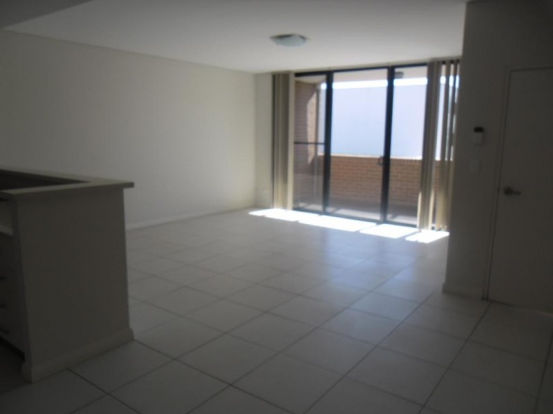 12/9-11 Kleins Road, Northmead NSW 2152