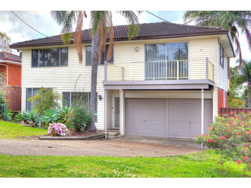 7 Michelle Drive, Constitution Hill NSW 2145