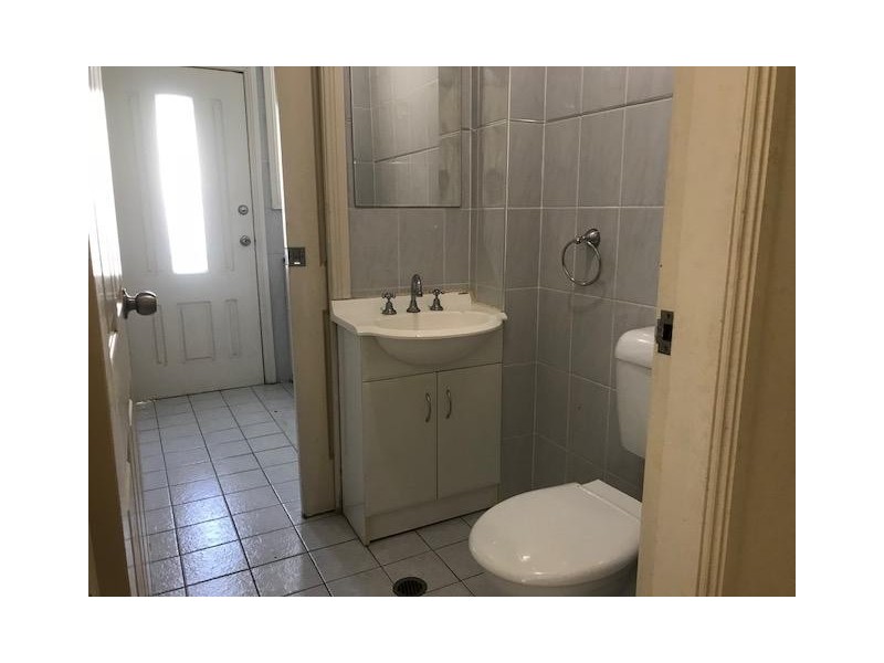 1/24 Stapleton Street, Wentworthville NSW 2145