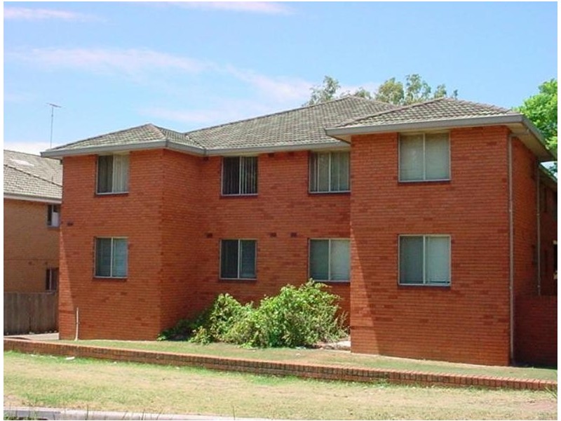 2/52 Lane Street, Wentworthville NSW 2145