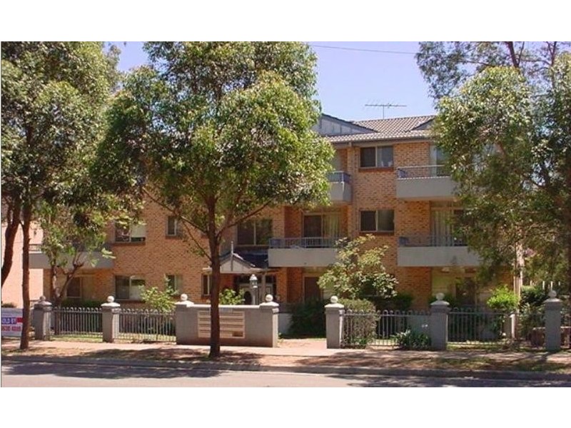 4/261 Dunmore Street, Wentworthville NSW 2145