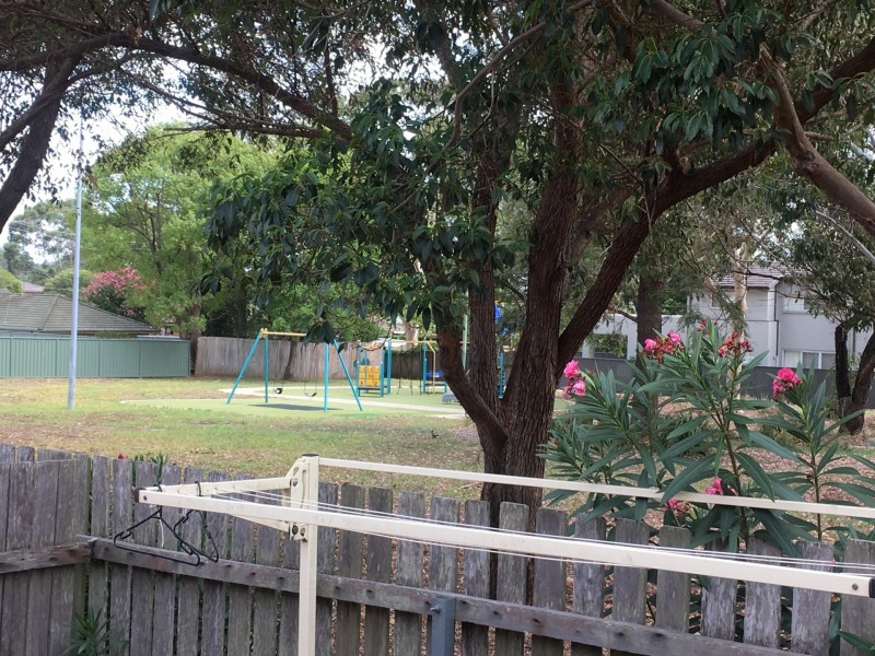 7/27 Ballandella Road, Toongabbie NSW 2146