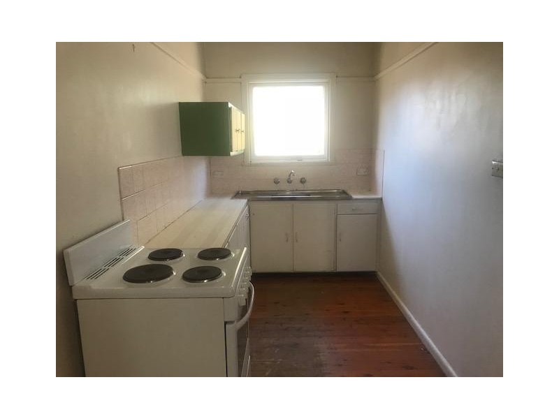 2/1 Stapleton Street, Wentworthville NSW 2145