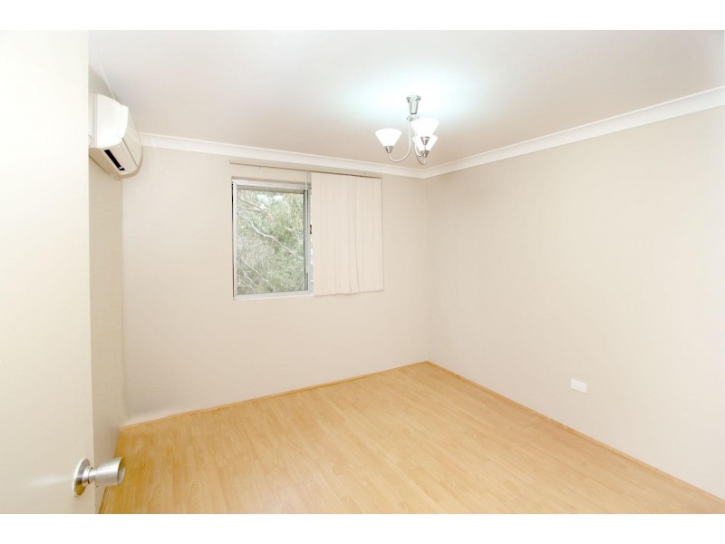 8/25-27 Lane Street, Wentworthville NSW 2145