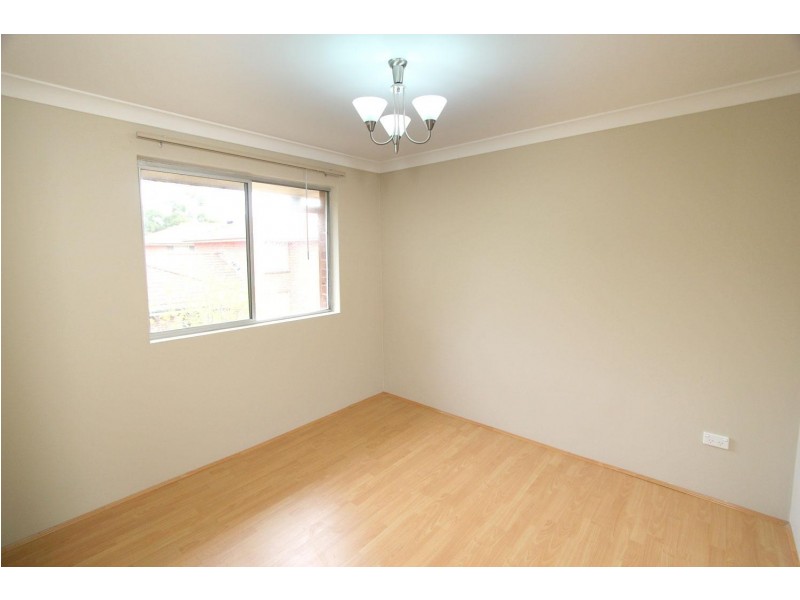 8/25-27 Lane Street, Wentworthville NSW 2145