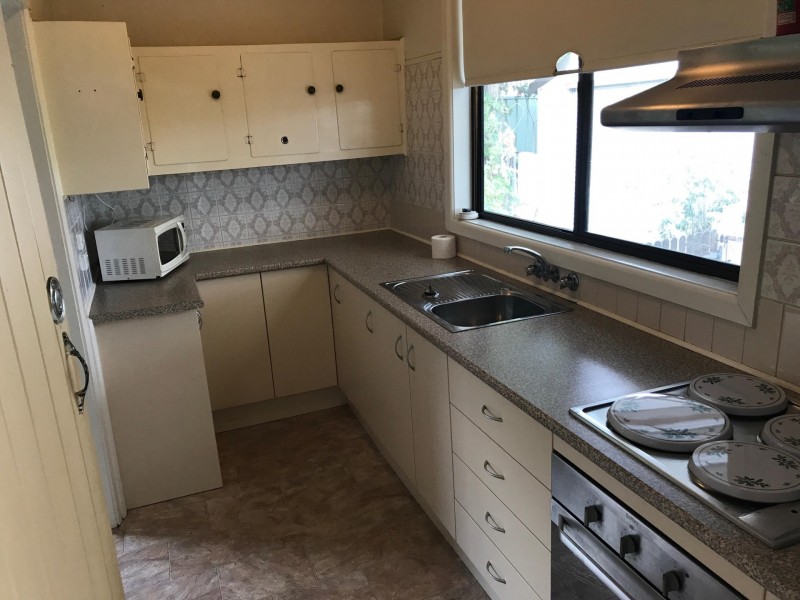 39 Bartlett Street, South Wentworthville NSW 2145