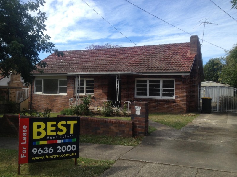 5 Nolan Crescent, Westmead NSW 2145