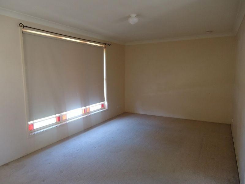 2a Binya Street, Pendle Hill NSW 2145