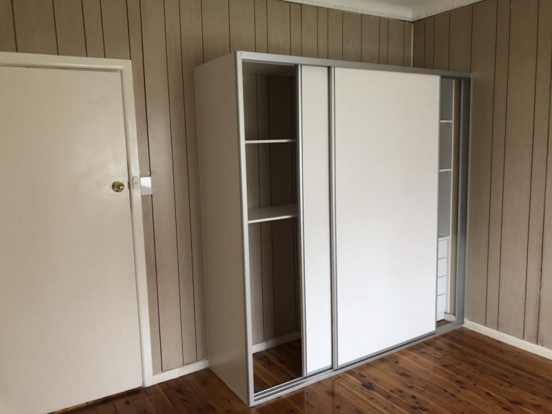 16 Emma Crescent, Constitution Hill NSW 2145