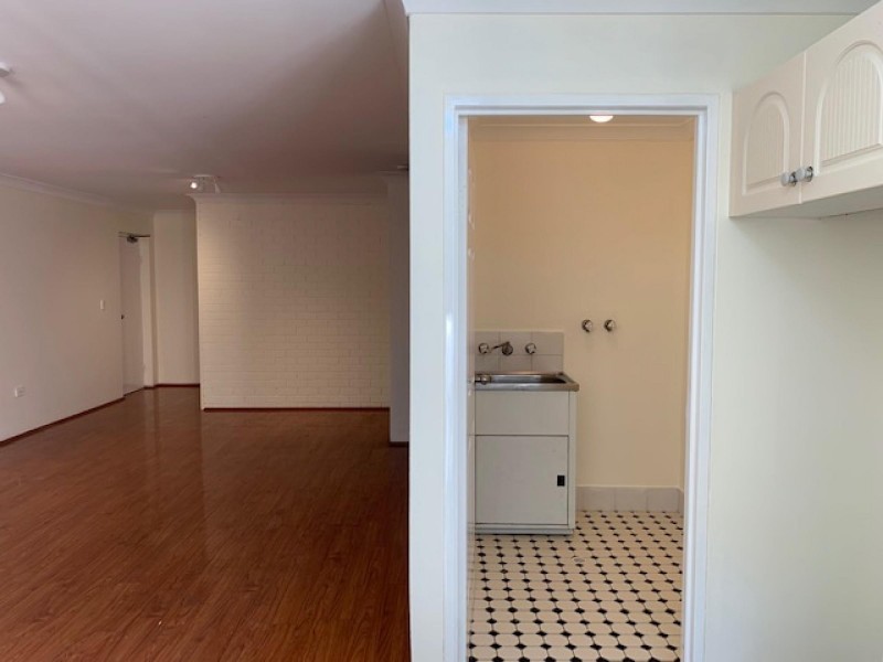 10/235 Targo Road, Toongabbie NSW 2146