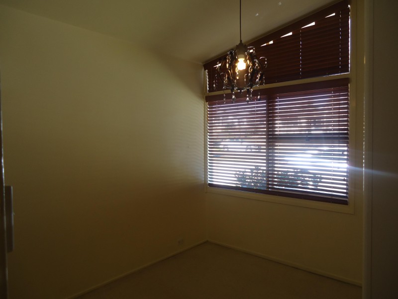 15 Tudor Ave, Blacktown NSW 2148