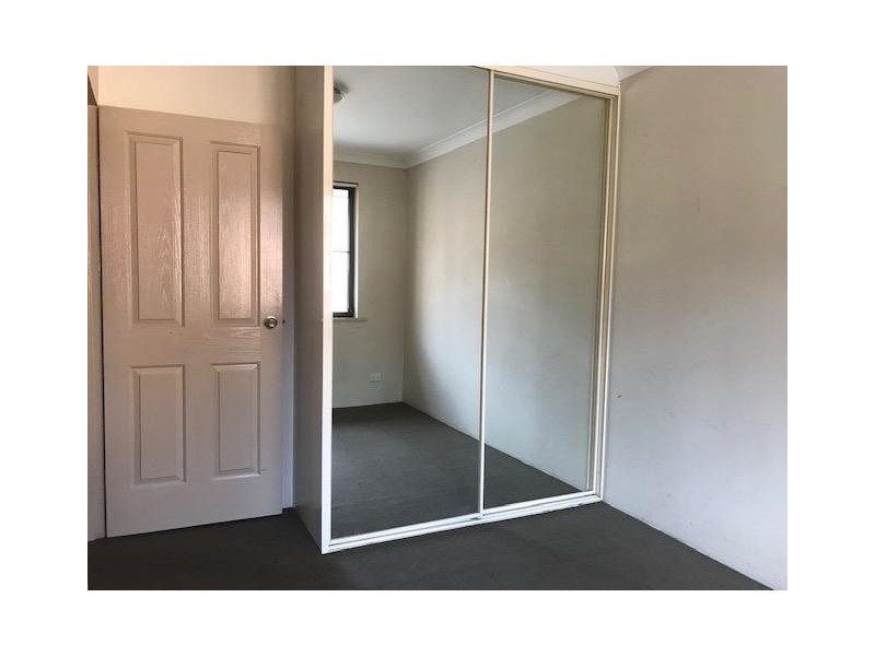 8/35 Lane Street, Wentworthville NSW 2145