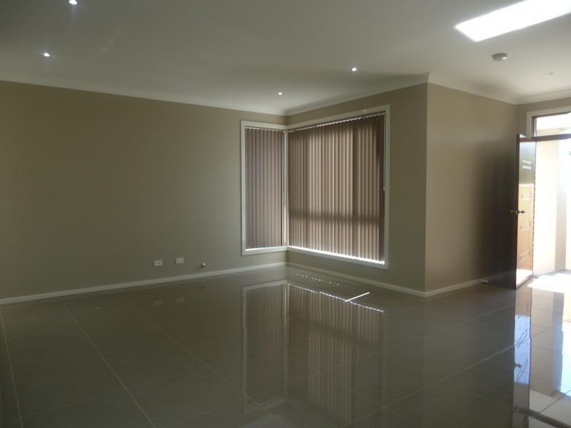 59a Pendle way, Pendle Hill NSW 2145