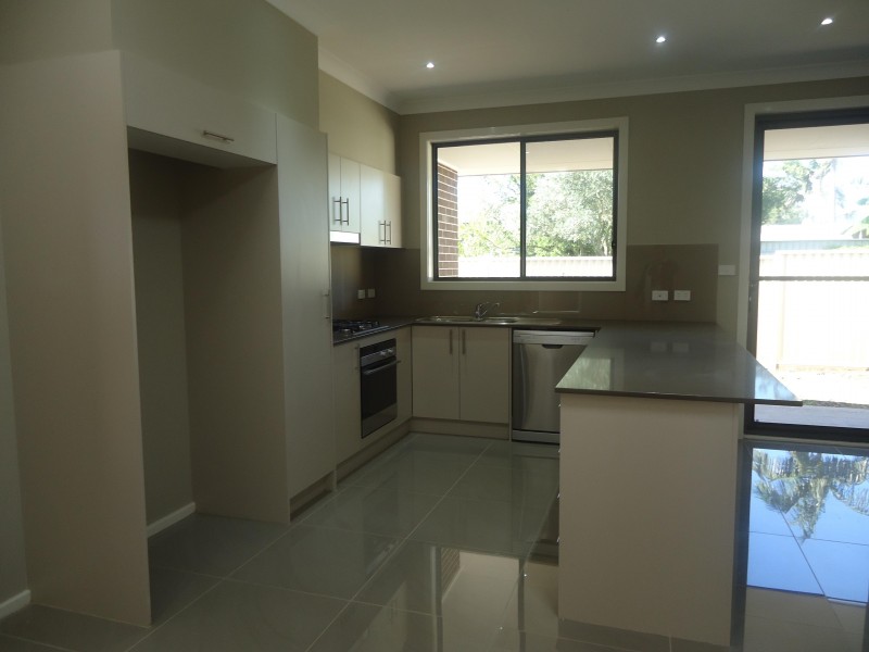 59a Pendle way, Pendle Hill NSW 2145