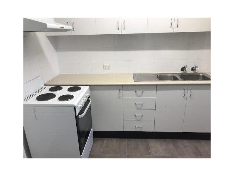 2/462 Great Western Highway, Pendle Hill NSW 2145