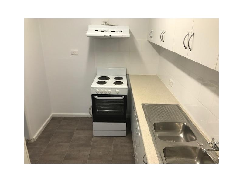 2/462 Great Western Highway, Pendle Hill NSW 2145