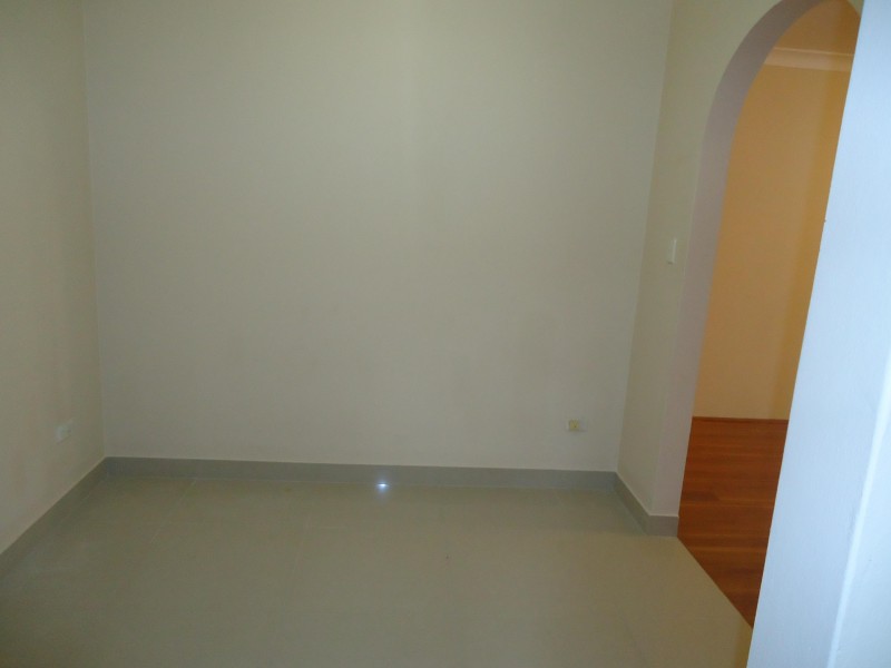 2/191 Hawkesbury Road, Westmead NSW 2145