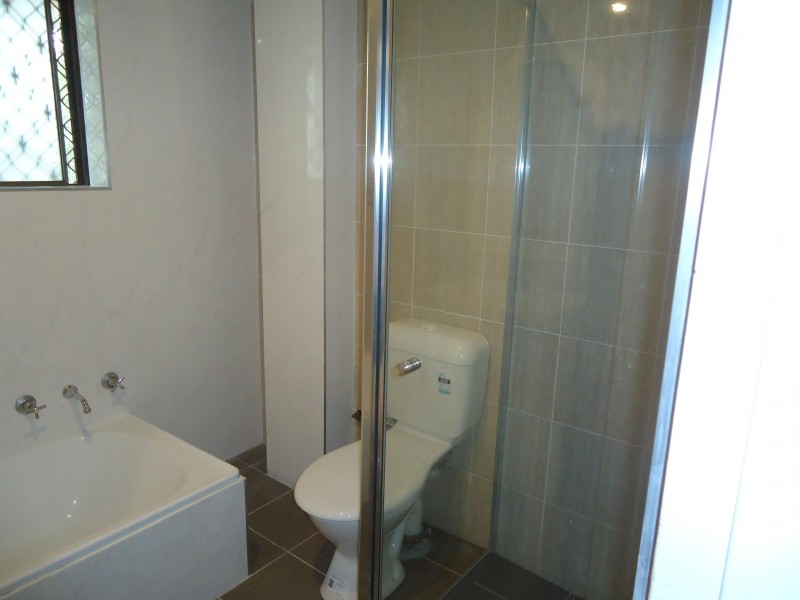 2/191 Hawkesbury Road, Westmead NSW 2145