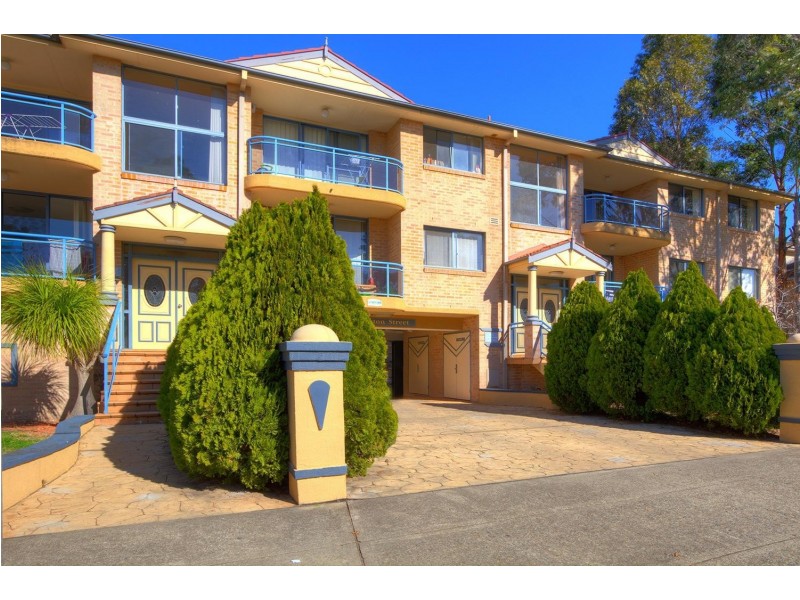 2/70-72 Stapleton Street, Pendle Hill NSW 2145