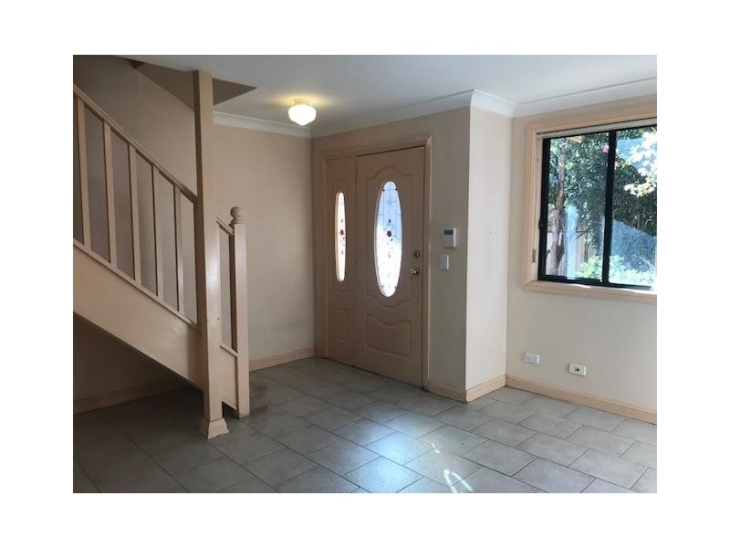 2/84-86 Girraween Road, Girraween NSW 2145