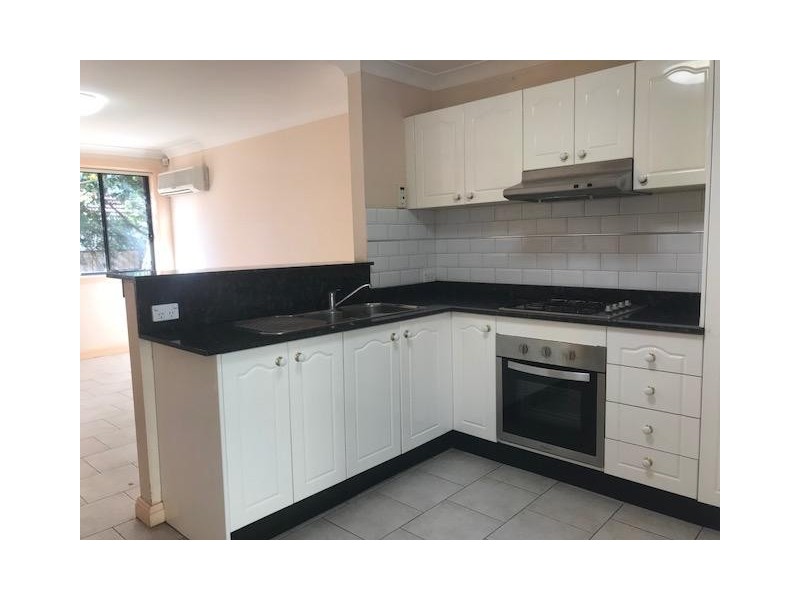 2/84-86 Girraween Road, Girraween NSW 2145