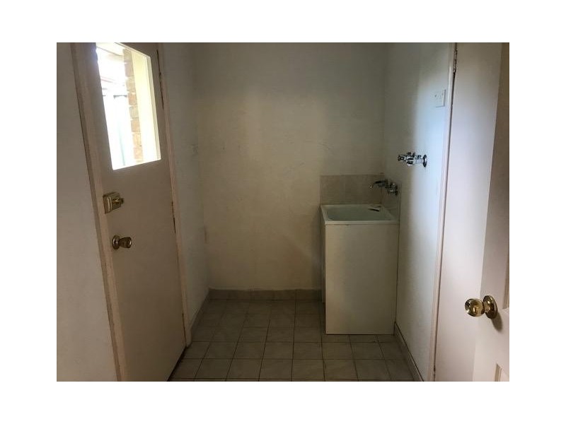 30b Ballandella Road, Toongabbie NSW 2146