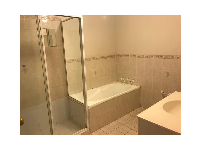 30b Ballandella Road, Toongabbie NSW 2146