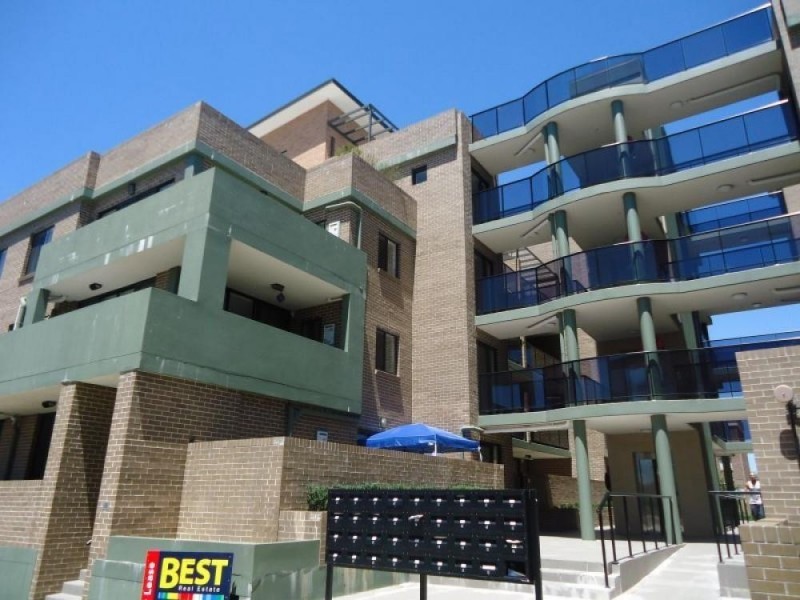 24/5-11 Howard Avenue, Northmead NSW 2152