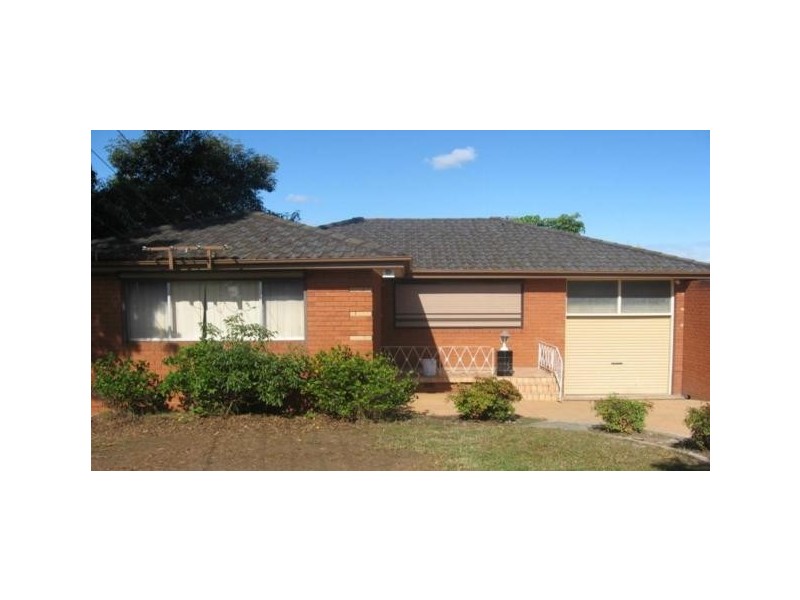 26 Constitution Road, Constitution Hill NSW 2145