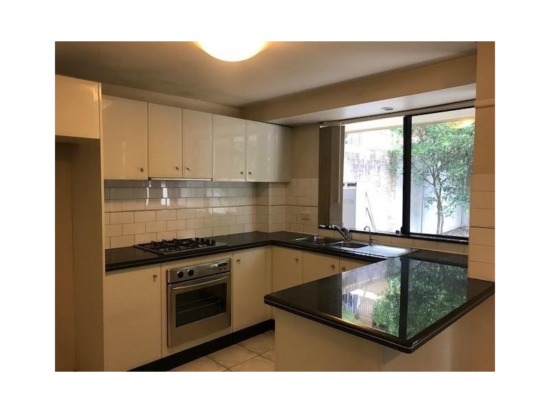 4/14 Campbell Street, Northmead NSW 2152