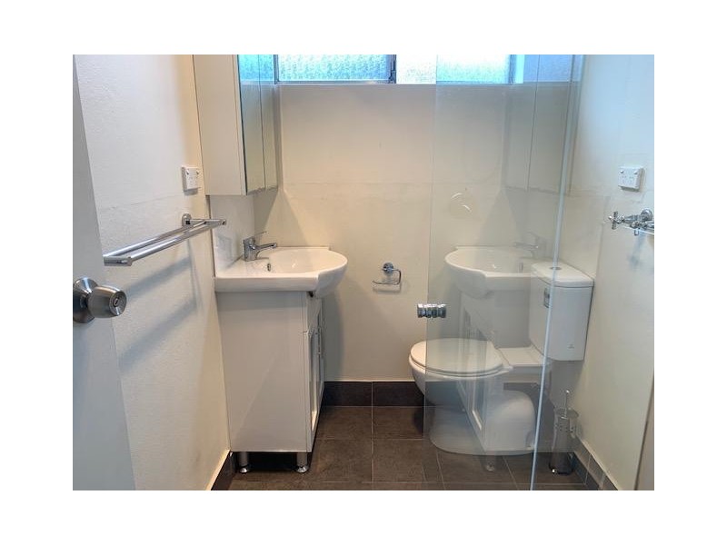 2/43a Grand Avenue, Westmead NSW 2145