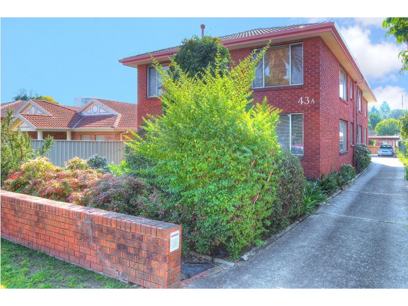2/43a Grand Avenue, Westmead NSW 2145